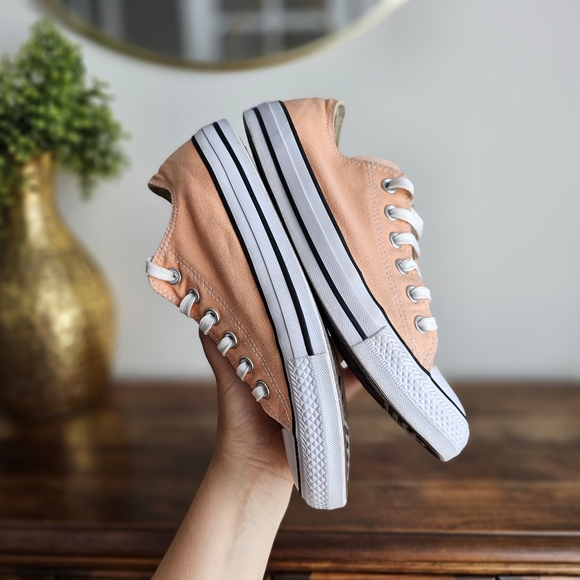 Converse Chuck Taylor All Star Low Coral 155573F Size M7 W9 Unisex Casual Shoes - Picture 5 of 15
